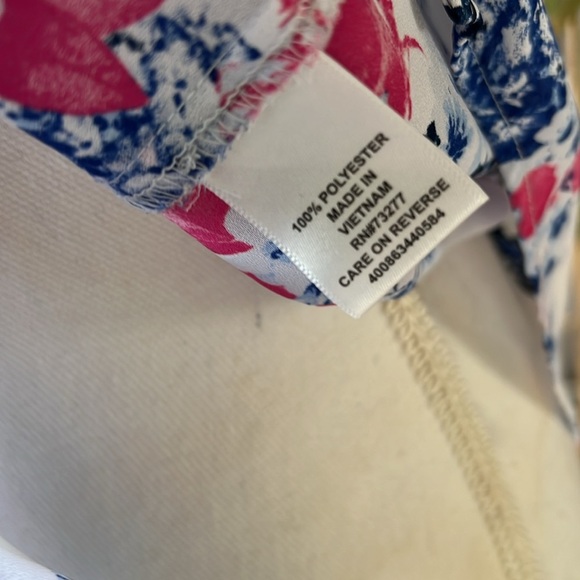 Elle ladies sleeveless NWOT floral blouse size large wrinkle free - Picture 12 of 13